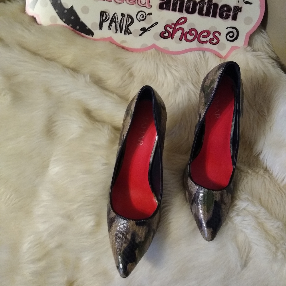 SNAKE Leather Camo Pumps